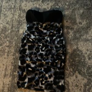 Women's strapless dress